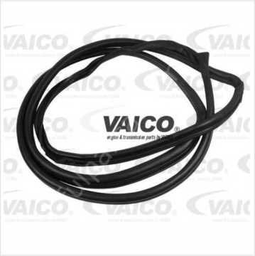 Mercedes W210 Kapı Lastiği Ön SAĞ