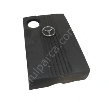 Mercedes W204 Motor Kapağı/Plastik
